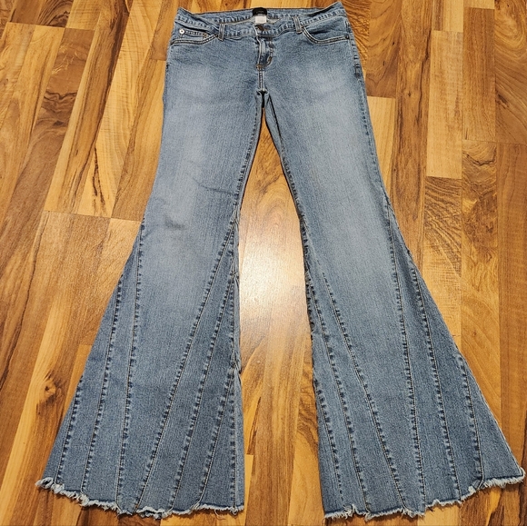 Y2K pitaya super flare bell bottom jeans - Picture 2 of 5